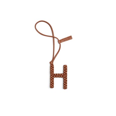 BOTTEGA VENETA LETTER H CHARM 844680V3D812628